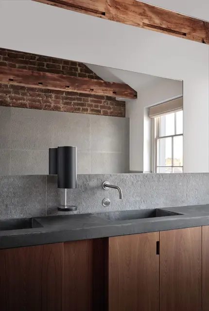 VOLA 4321 VOLA 4321 INNEBYGGET SERVANTBATTERI 